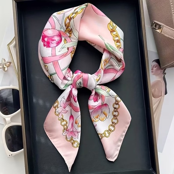 Pink Tulips & Floral with Chain Print Silky Scarf - Picture 3 of 7